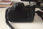 Canon EOS 700D Garantili
