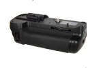 Nikon D7000 (MB-D11) Battery Grip