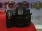 NIKON D610 BODY 33 BİN SHUTTER  ÇOK TEMİZ SIFIRDAN FARKSIZ 1 YIL GARANTİLİDİR.. SESLİ FOTOĞRAFÇILIK..