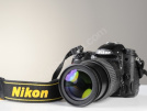 NİKON D7000