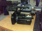 SONY HXR-NX30 MAKİNE DAHA HİÇ KULLANILMADI SADECE TRİPOD BAGLANDI 