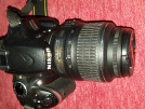 Öğretmenden ilk el Nikon D3200 K 12 Binde temiz yedek bataryası kabloları hobi amaçlı kullanılmıştır.