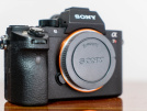 SONY A7RII BODY + 3500 SHUTTER + 2 ADET BATARYA + TAŞIMA ÇANTASI