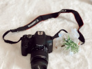 Canon EOS 2000D ef-s 18-55 