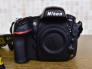 Satılık Nikon D800 gövde ve Nikkor 80-200 f/2,8 ED lens