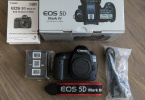Canon EOS 5D Mark IV DSLR  4k Camera